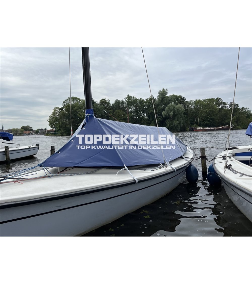 Polyvalk cockpit cover over boom Bisonyl Dark Marine blue